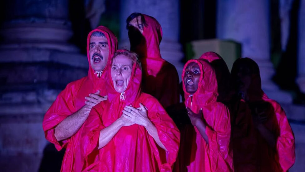 Selam Ortega, exalumna de Work In Progress en la obra Las Troyanas versión contemporánea de Mérida