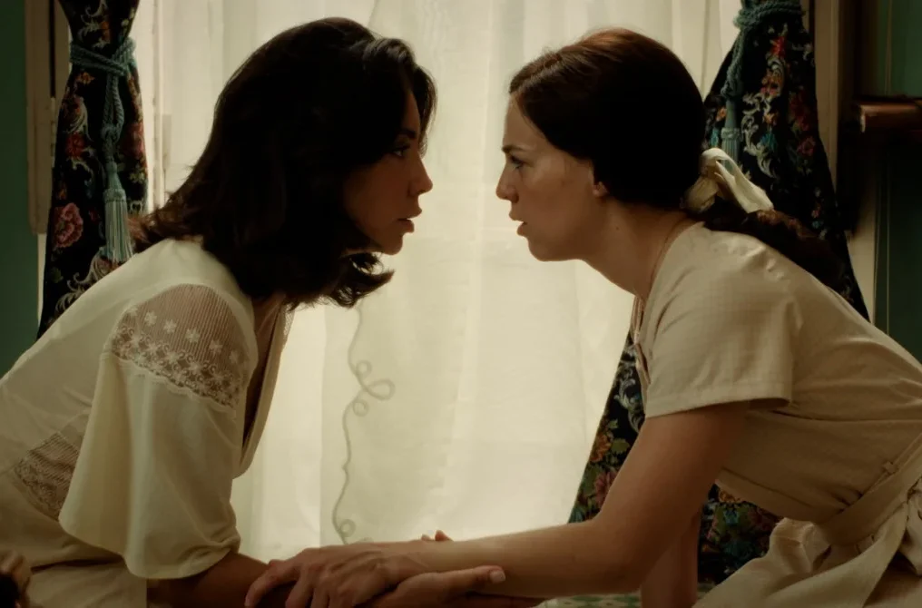 La actriz Tània Fortea en una escena de la película Mi cielo, tu infierno, presentada en el Festival de Sitges