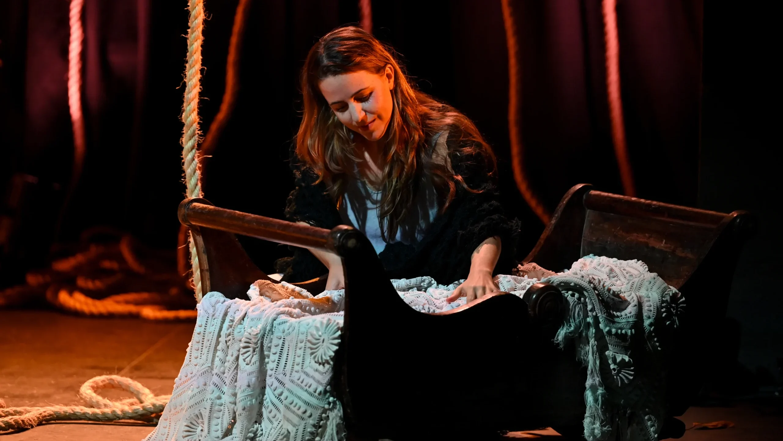 Marta Fuenar, exalumna de la escuela de interpretación en Madrid Work In Progress, protagonista de reVIVIRla en el Festival Internacional de Teatro Clásico de Almagro 2026